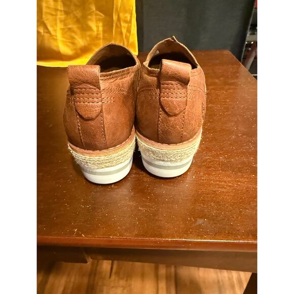 Timberland Women's Emerson Point Slip-on Shoes - Picture 5 of 6